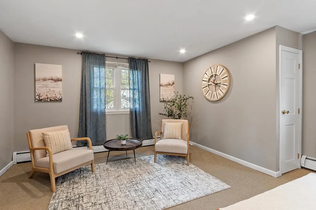 6 Pinehurst Avenue Nashua NH 03062