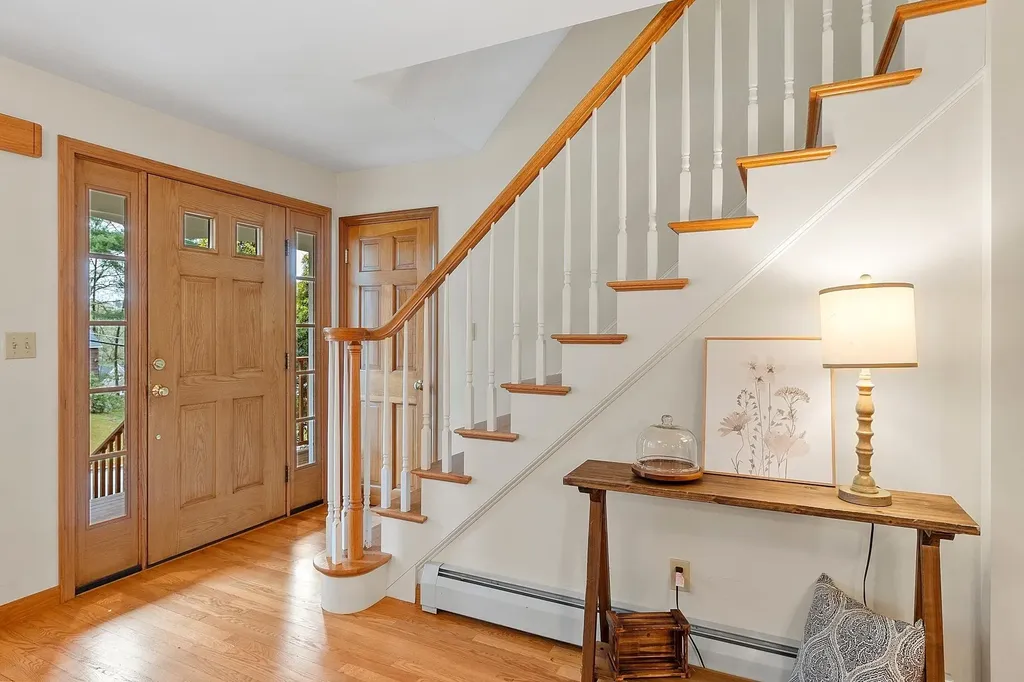 6 Pinehurst Avenue Nashua NH 03062