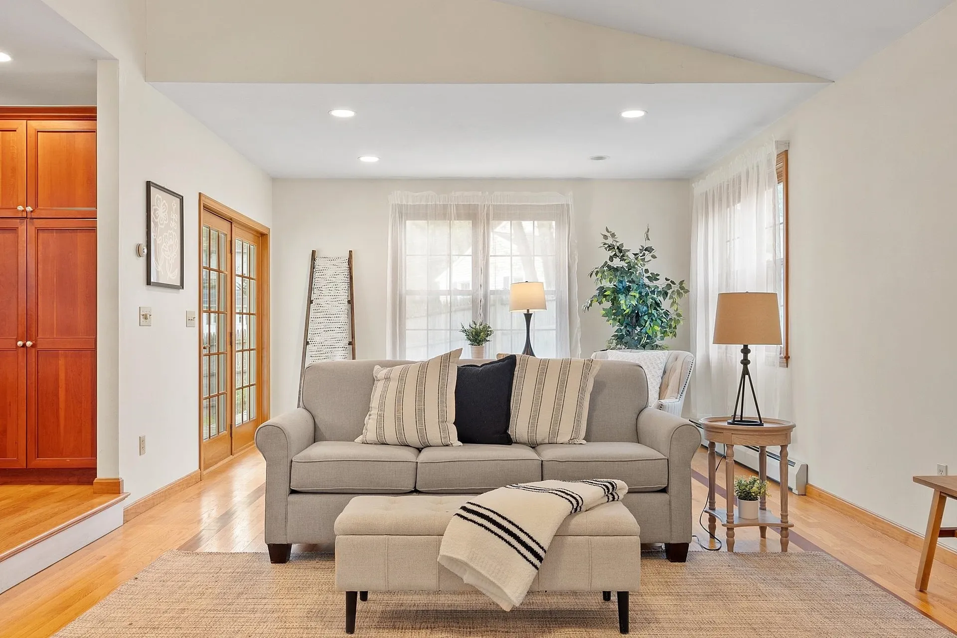 6 Pinehurst Avenue Nashua NH 03062