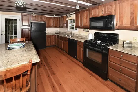 66 Ash Street Conway NH 03860