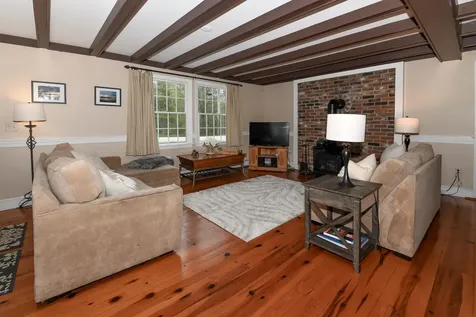 66 Ash Street Conway NH 03860