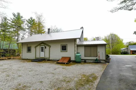 66 Ash Street Conway NH 03860