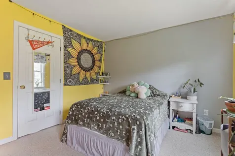 32 Godfrey Lane Fremont NH 03044