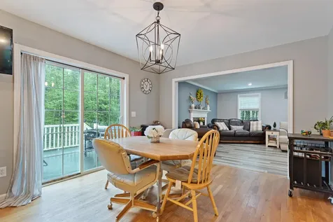 32 Godfrey Lane Fremont NH 03044