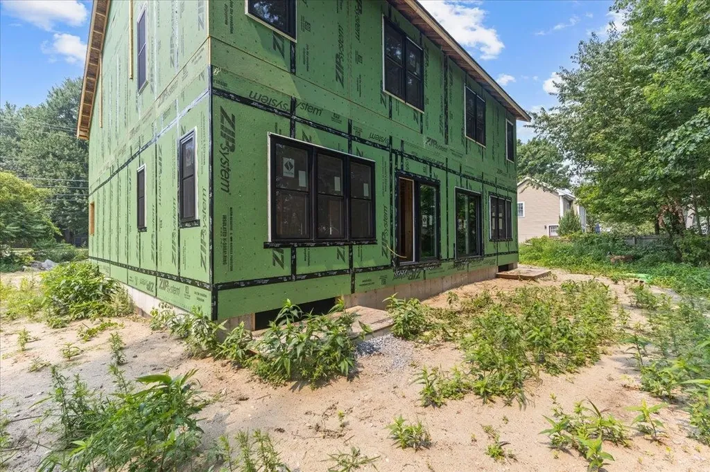 77 Colchester Point Road Colchester VT 05446