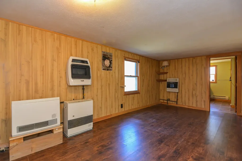 50 Wilderness Road Bethlehem NH 03574