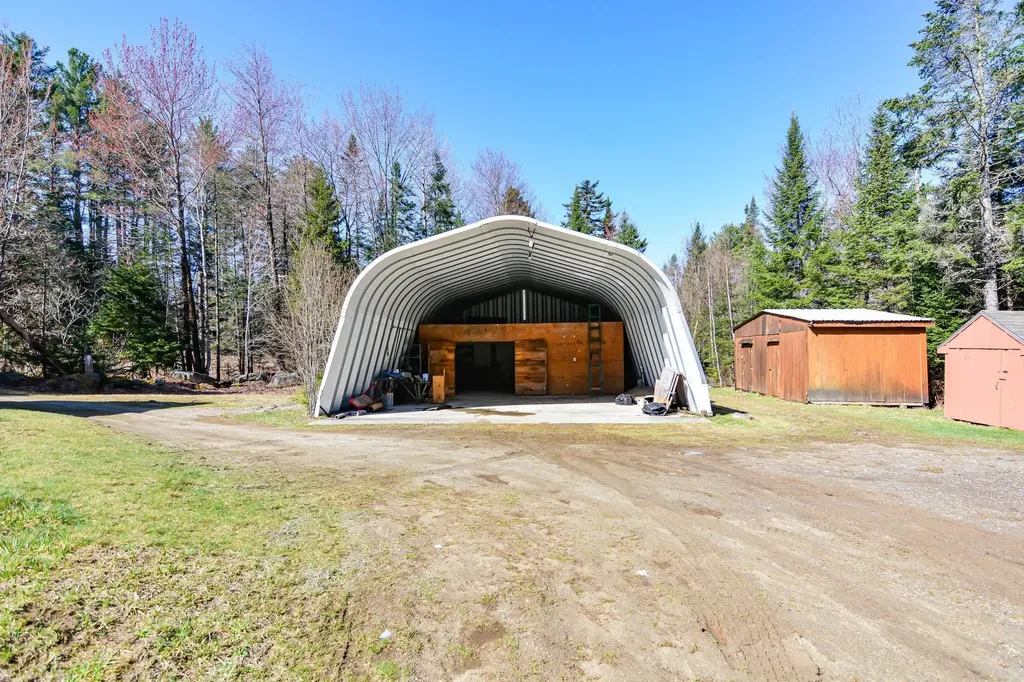 50 Wilderness Road Bethlehem NH 03574