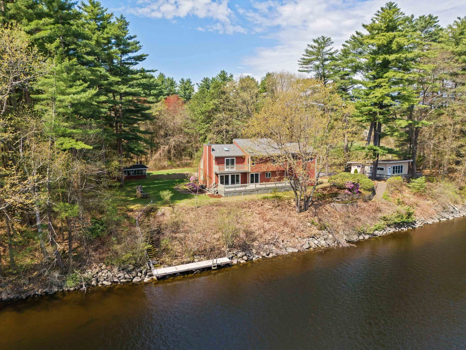 6 Hidden Ranch Drive Hooksett NH 03106