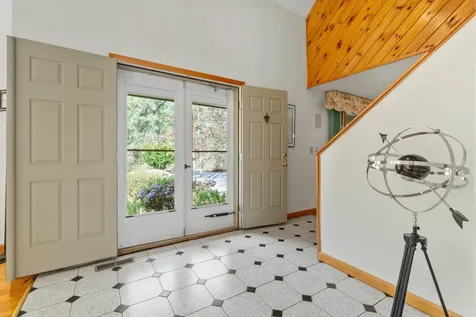 6 Hidden Ranch Drive Hooksett NH 03106