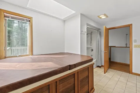 6 Hidden Ranch Drive Hooksett NH 03106