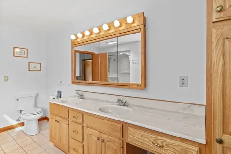 6 Hidden Ranch Drive Hooksett NH 03106