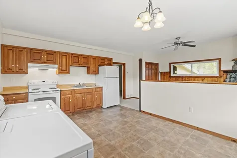 6 Hidden Ranch Drive Hooksett NH 03106