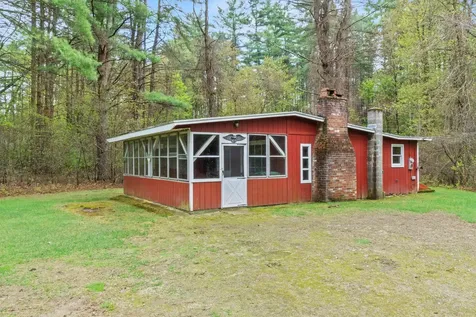 6 Hidden Ranch Drive Hooksett NH 03106