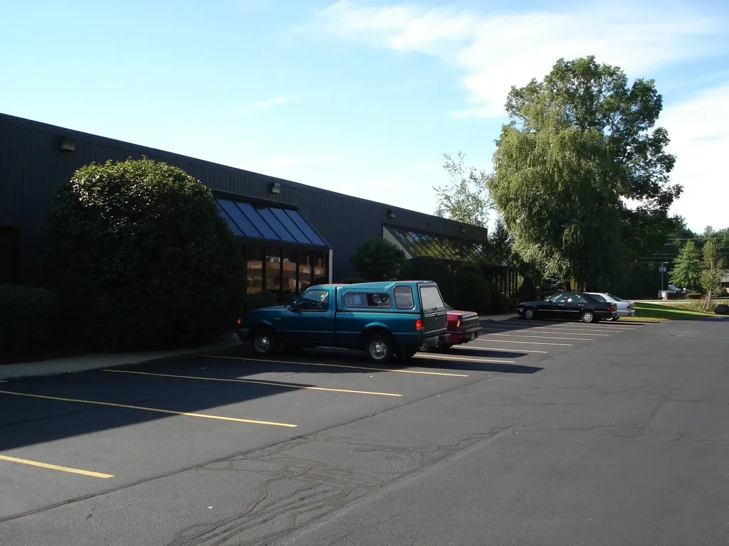 17 Clinton Drive Hollis NH 03049