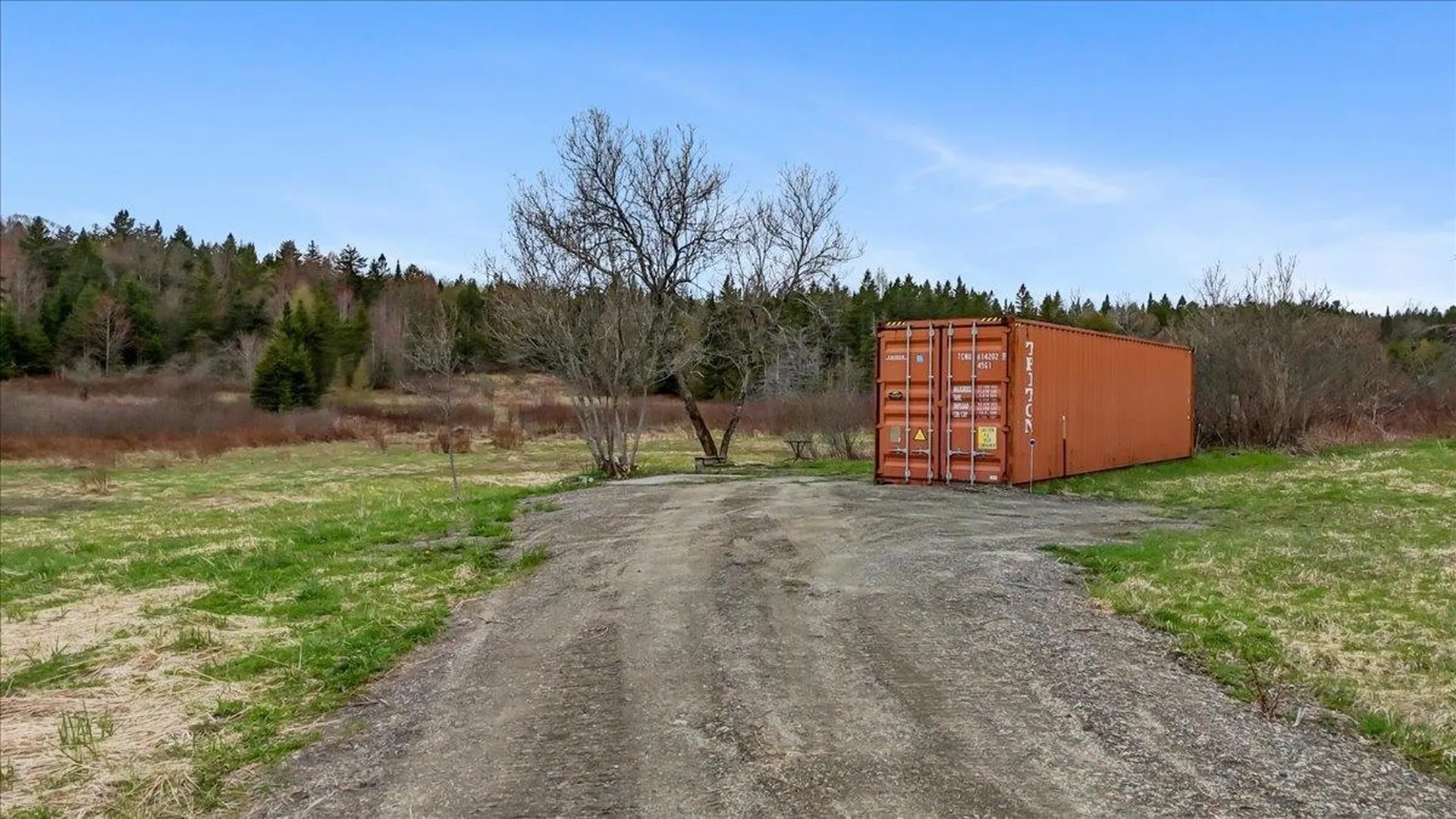 6847 Vermont Route 122 Sheffield VT 05866