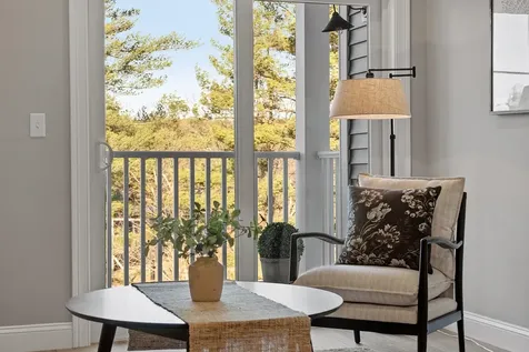 10100 S Willow Street Manchester NH 03103