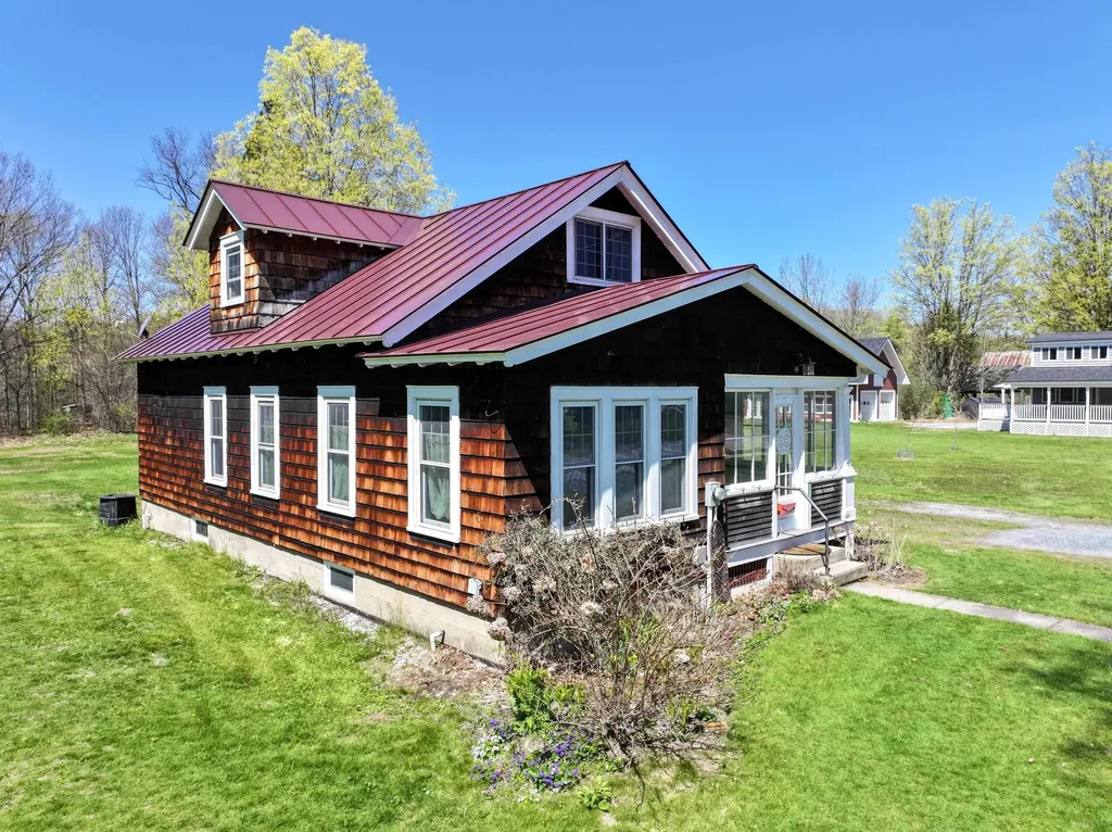 14 Marble Street Brandon VT 05733