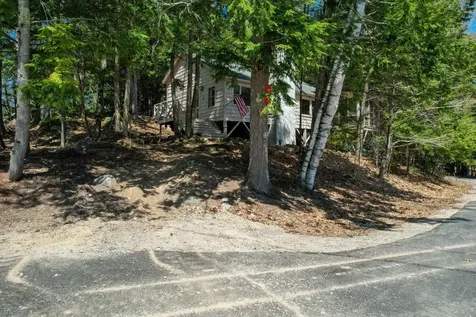 22 Hemlock Lane Hebron NH 03241