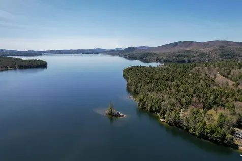 22 Hemlock Lane Hebron NH 03241