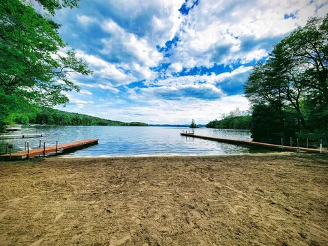 22 Hemlock Lane Hebron NH 03241