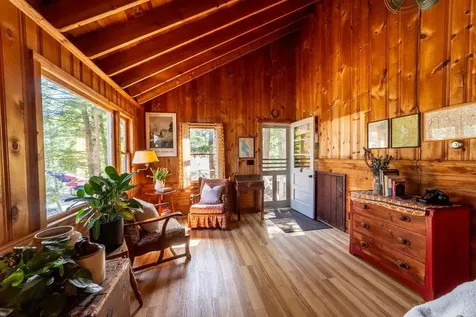 22 Hemlock Lane Hebron NH 03241