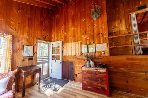 22 Hemlock Lane Hebron NH 03241