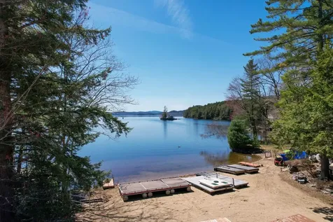 22 Hemlock Lane Hebron NH 03241