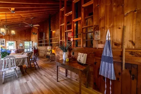 22 Hemlock Lane Hebron NH 03241