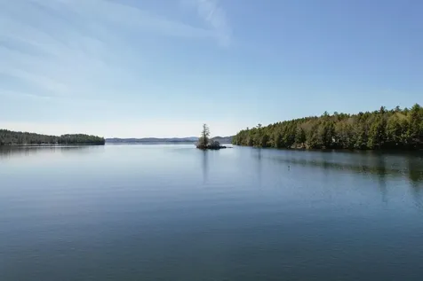 22 Hemlock Lane Hebron NH 03241