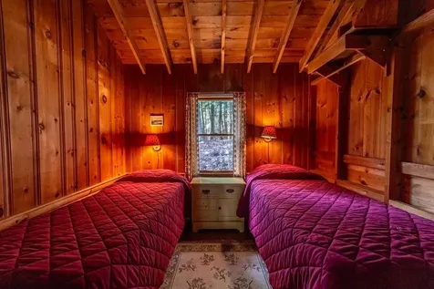 22 Hemlock Lane Hebron NH 03241