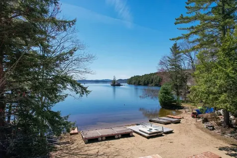 22 Hemlock Lane Hebron NH 03241