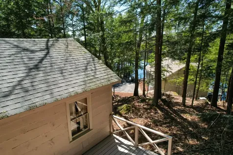 22 Hemlock Lane Hebron NH 03241