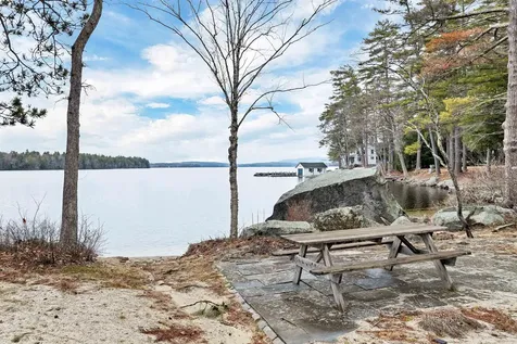19 Wawbeek Road Tuftonboro NH 03816