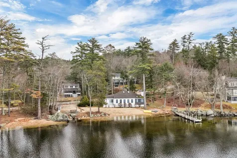 19 Wawbeek Road Tuftonboro NH 03816
