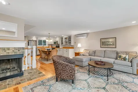 19 Wawbeek Road Tuftonboro NH 03816
