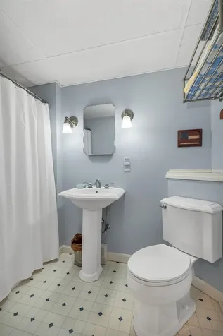 19 Wawbeek Road Tuftonboro NH 03816