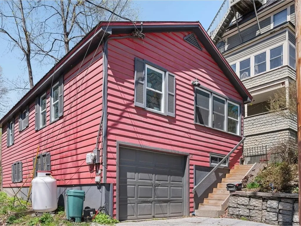 28 Hubbard Street Montpelier VT 05602
