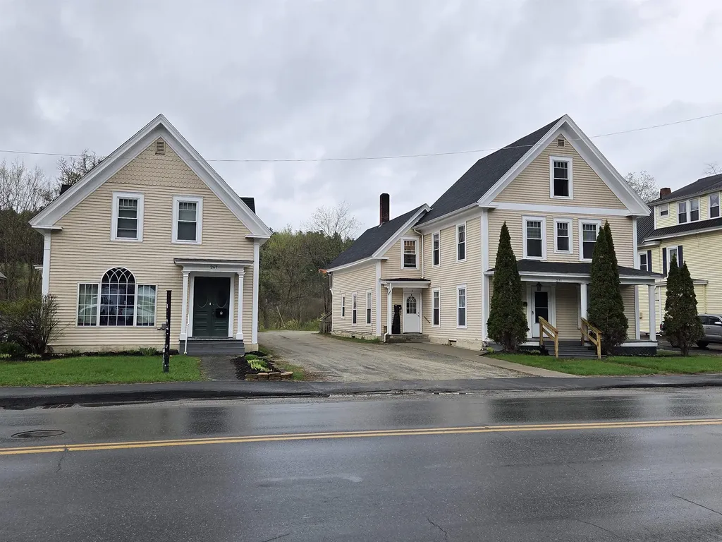267 271 Main Street Littleton NH 03561
