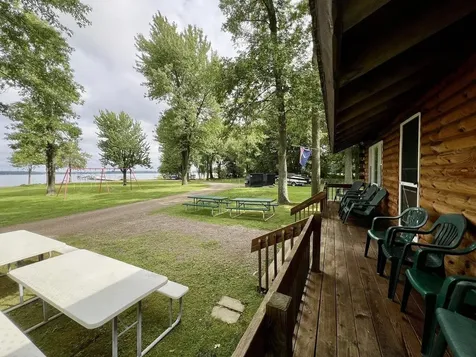 15 Whites Lane Grand Isle VT 05458