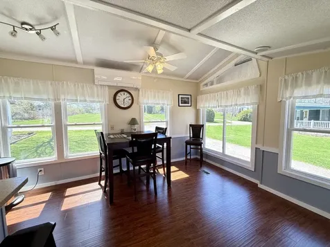 15 Whites Lane Grand Isle VT 05458