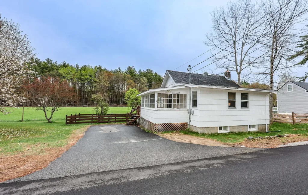 89 River Road Concord NH 03303