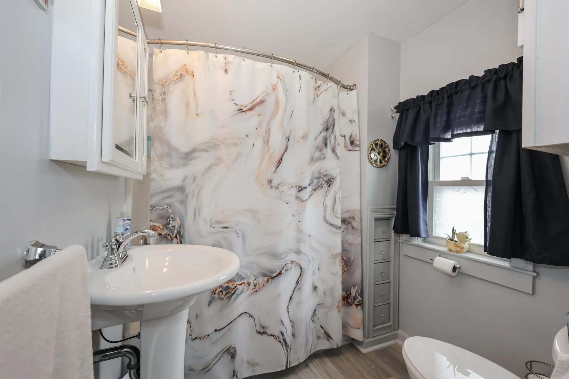 10 Russell Street Manchester NH 03104