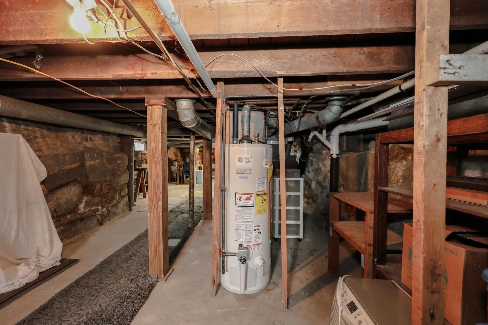 10 Russell Street Manchester NH 03104