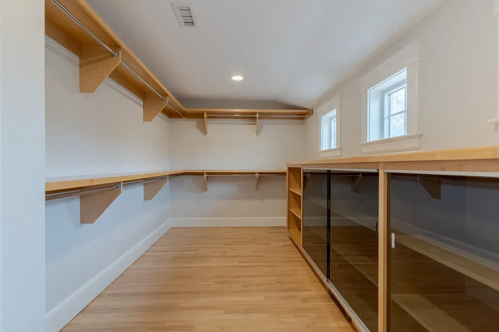 178 High Street Exeter NH 03833