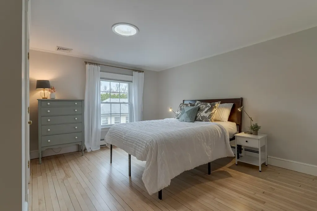 178 High Street Exeter NH 03833