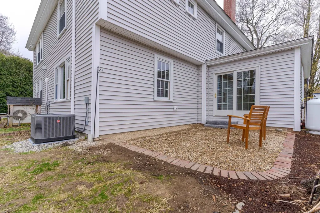 178 High Street Exeter NH 03833