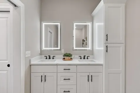 10100 S Willow Street Manchester NH 03103