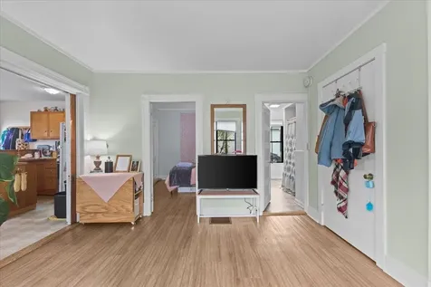 36 Mountain Street Bristol VT 05443