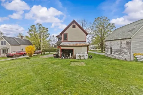 36 Mountain Street Bristol VT 05443