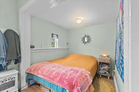 36 Mountain Street Bristol VT 05443